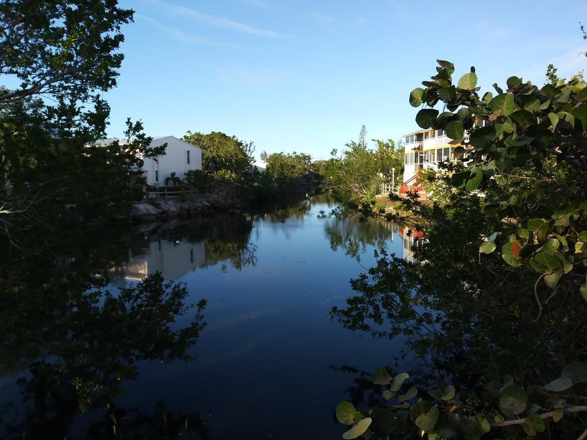 Kawama Yacht Club Hotel Key Largo Exterior photo